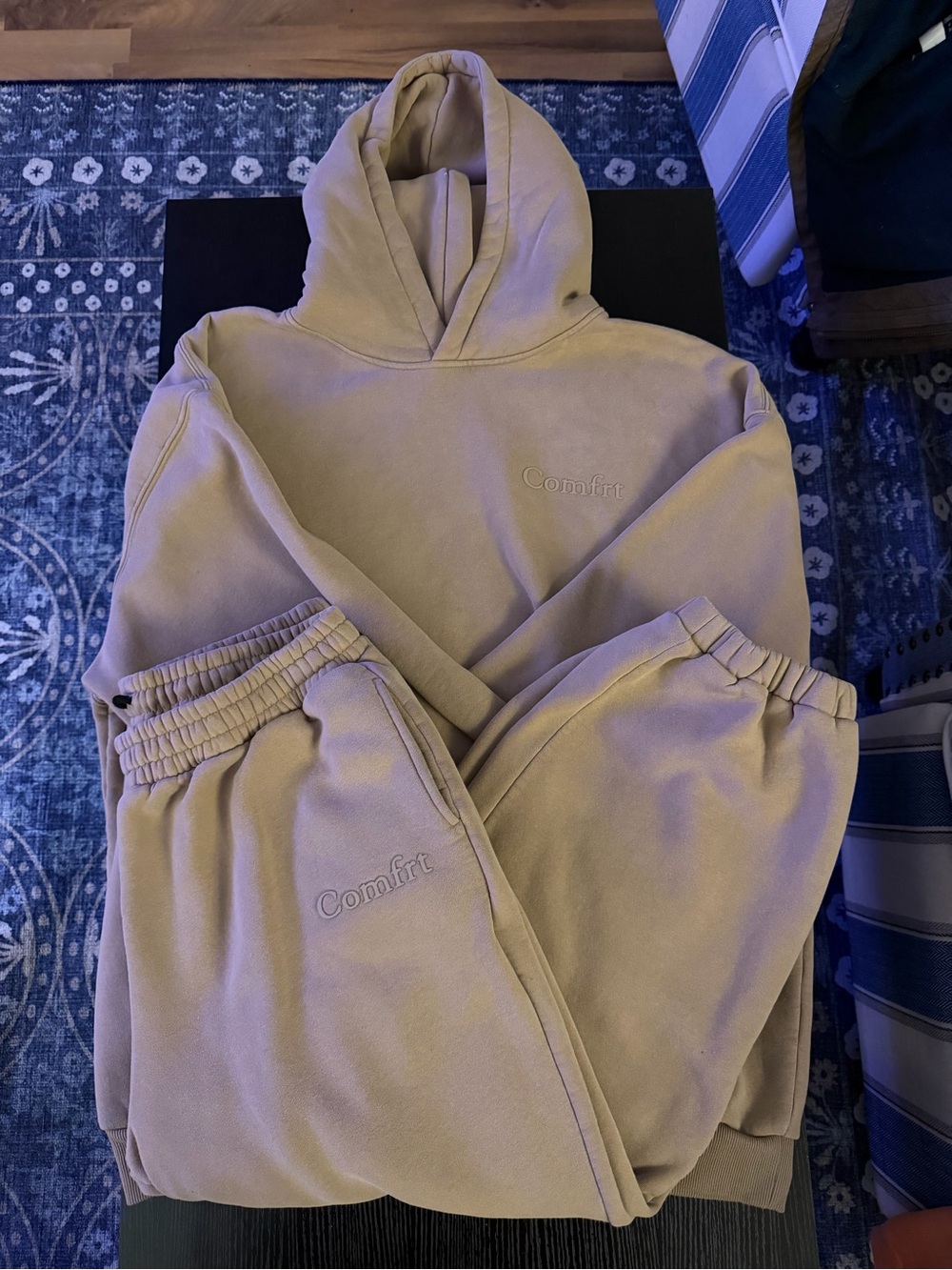 Comfrt Sandstone Hoodie & Sweatpant Set
